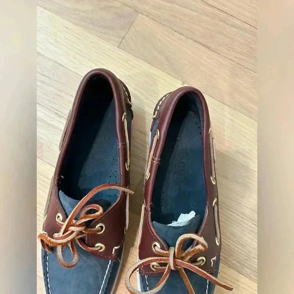 Sebago Docksides Women NEW Spinnaker 2-Eye Slip On Suede Boat Shoes Loafers 7.5 - Picture 4 of 9